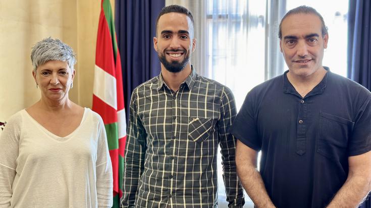 Salahdin Abdala, Saharako Preso eta Desagertuen Senideen Elkarteko ordezkaria, Durangon dago