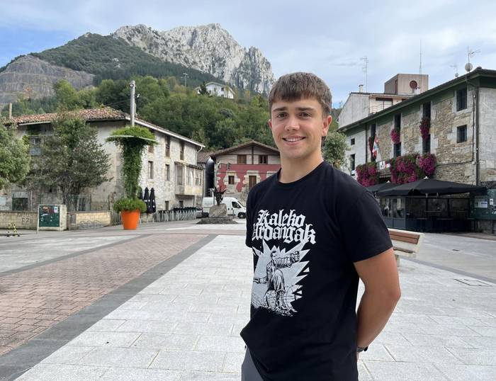 "Gogotsu nago etxeko proba barrutik bizitzeko"