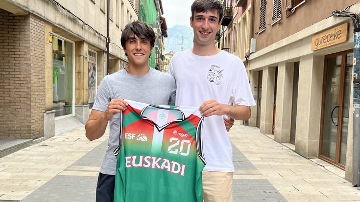 Jokin Camarero eta Lander Barruetabeña durangarrek Euskadiko selekzioagaz Portugalen kontra jokatuko dute, Landako kiroldegian