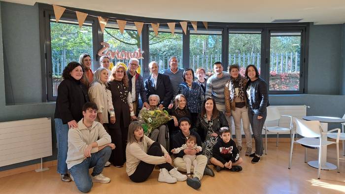 Isabel Muñoz Mendez zornotzarrak 100 urte bete ditu