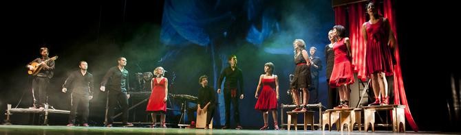 Oreka Tx, Kukai eta Amaren Alabak, 'Hostoak' ikuskizunagaz, Plateruenean