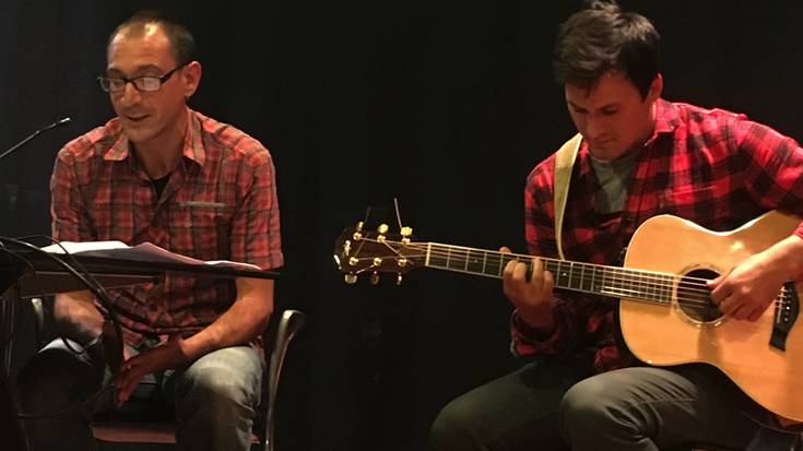 Unai Ormaetxea idazlearen eta 'Inun' musikariaren emanaldia