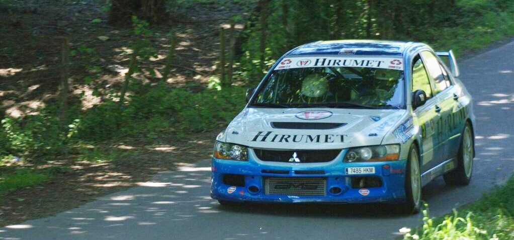 Balcón de Bizkaia rallyko autoen irteera streaming bidez eskainiko dute bihar