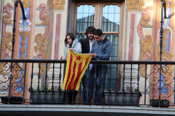 Kataluniako estelada Durangoko udaletxeko balkoian