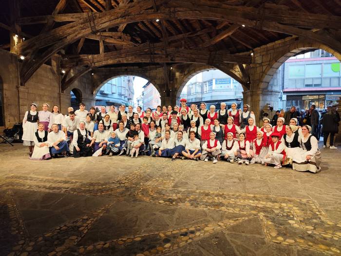 Bizkaian Emakumeak Dantzariren hamargarren edizioa egingo dute zapatuan Durangon