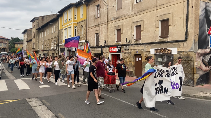 LGTB komunitateak kalera irtengo du, Durangaldea identitate disidenteentzako eremu bizigarria izan dadin aldarrikatzeko