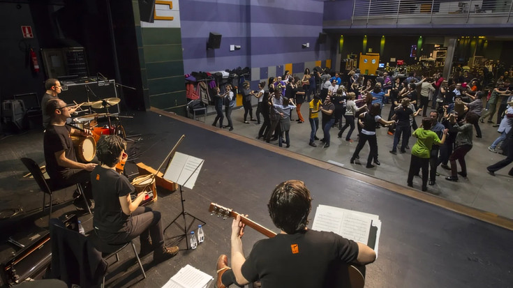 Adinekoentzako dantzaldiak domeka honetan bueltatuko dira Plateruenera