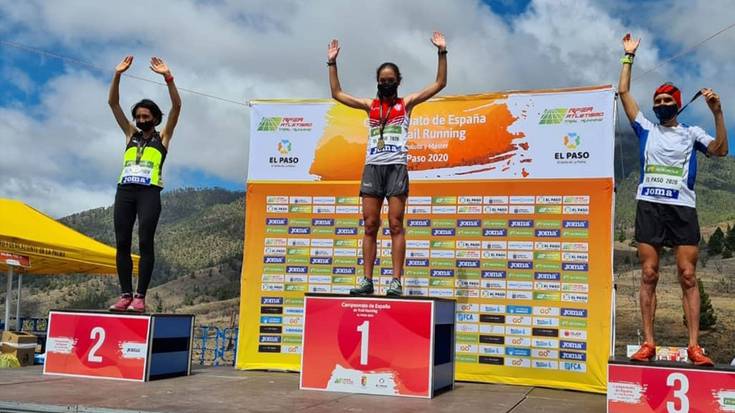 Durango Kirol Taldeko Oihana Kortazarrek zilarrezko domina irabazi du Espainiako Trail Txapelketan