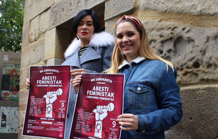 Abesti feministen bidez gazteak inplikatu gura dituzte Durangon