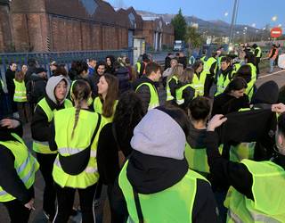 Greba orokorra "ikaragarria" izan zela adierazi du Durangoko batzordeak