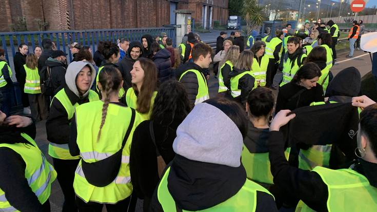 Greba orokorra "ikaragarria" izan zela adierazi du Durangoko batzordeak