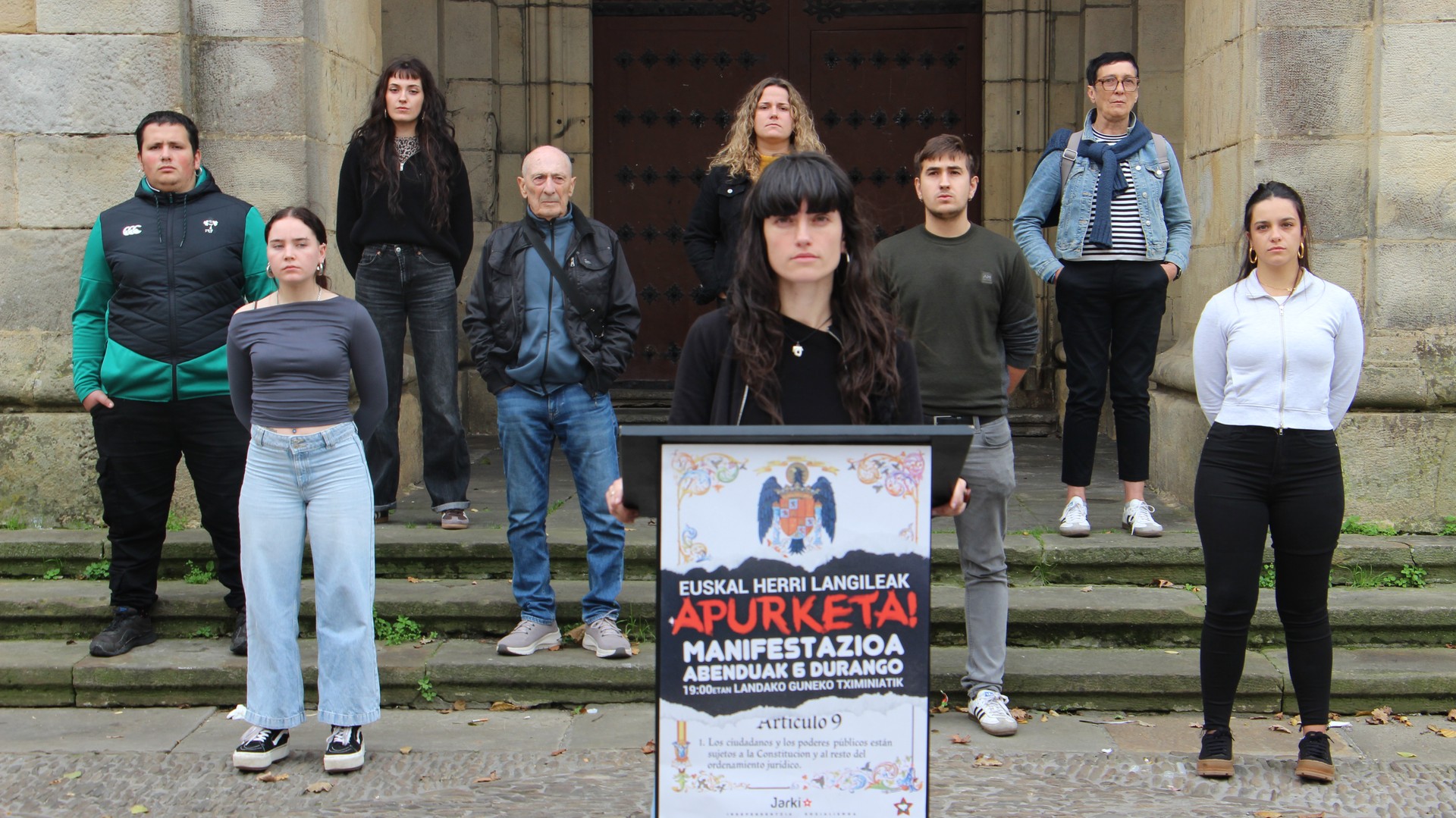 Jarkik manifestazioa egingo du Durangon, Espainiako eta Frantziako konstituzioak "apurtzea" behar dela aldarrikatzeko