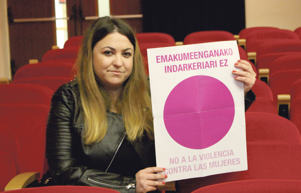 “Jendearen parte-hartze barik artelana osatu barik dago”