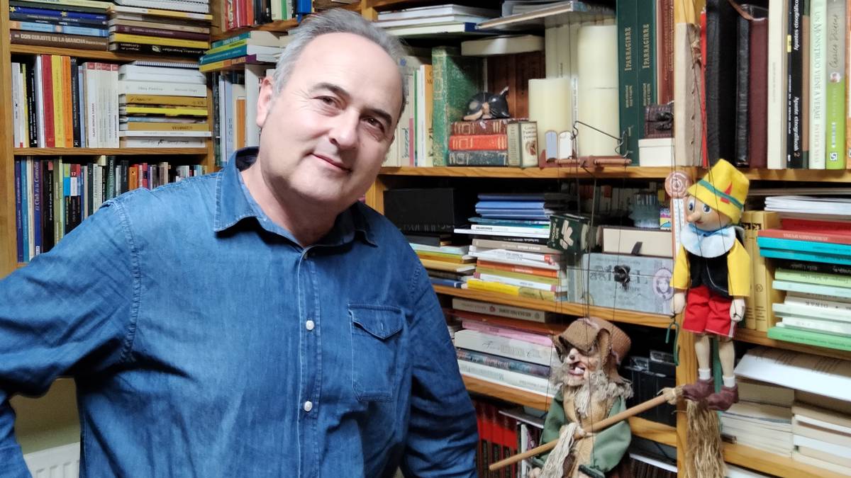 "Aspalditik zebilkidan buruan alegia bat idazteko gogoa"