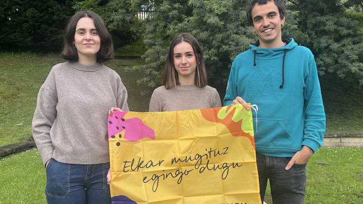 "Garrantzitsua da Euskaraldirako izena ematea eta txapa ipintzea"