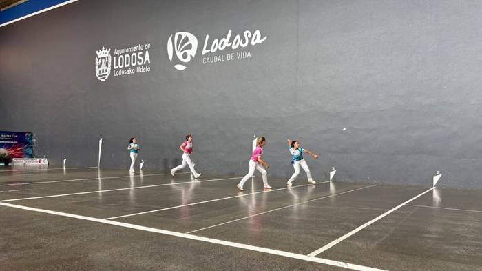 Ainhoa Ruiz de Infante eta Itxaso Erasun Nafarroa Irekiko finalera sailkatu dira