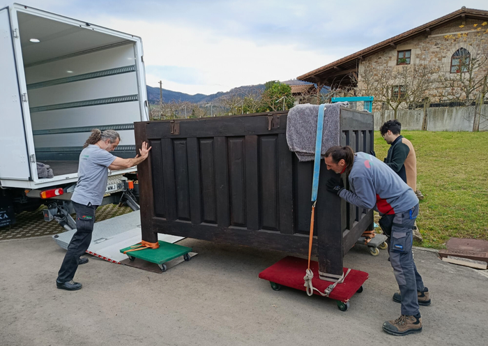 Elorrioko Ortuguren baserriko troxa historikoa Euskal Museoan erakutsiko dute
