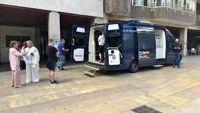 Maiatzak 7 eta 20, NANa eta pasaportea berritzeko hitzordu berriak Durangon