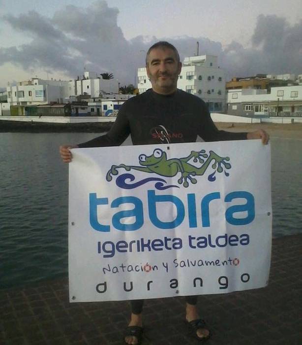 Tabira Klubeko Aitor Iturriagak Fuerteventuratik Lanzaroterako bidea egin du igerian