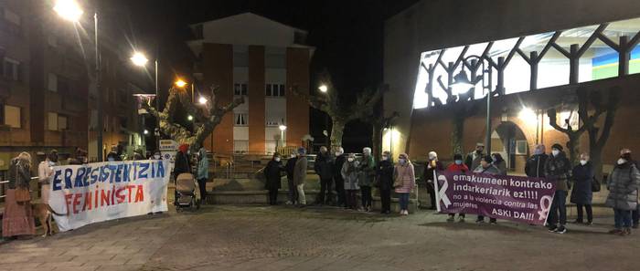 Mugimendu feministak mobilizaziora deitu du Bilboko hilketa matxista salatzeko