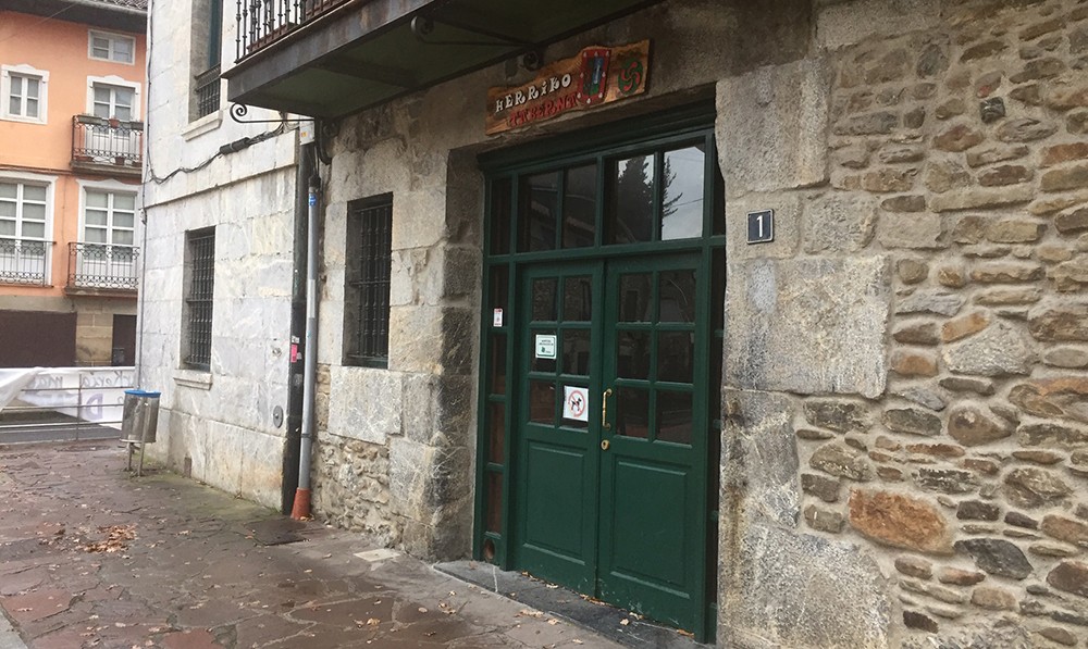 Mañariko Herriko Taberna guztiz eraberritu eta ustiapena berriro esleituko dute