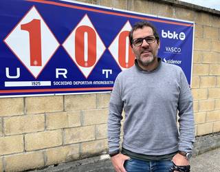 "Bizi-bizirik dagoen klub bat uzten dugu, lotura estua duena herriko jendeagaz "