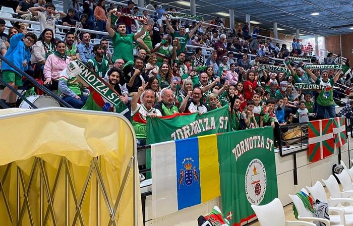 Teknei Zornotzak lidertzari eutsi gura dio etxeko partiduan