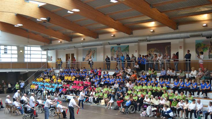 Nagusien gimnasia topaketa egingo dute Zaldibarren