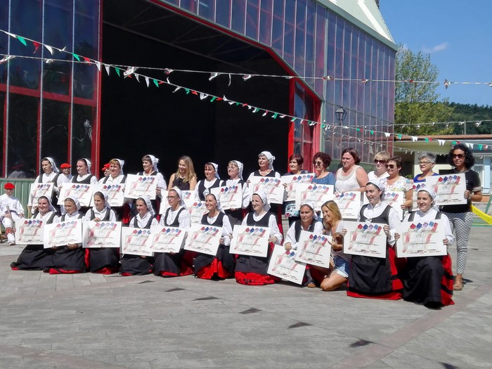 Mendi Gain dantza taldeak 50. urteurrena ospatu du - 18