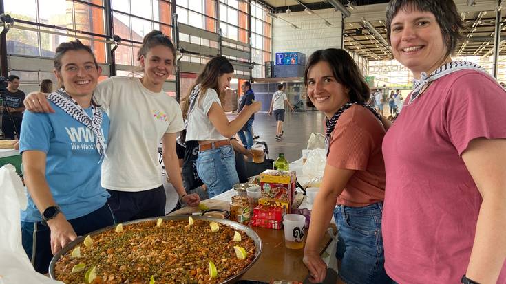 [BIDEOA]: Paellaren askotariko errezetaz bete da Landako Gunea