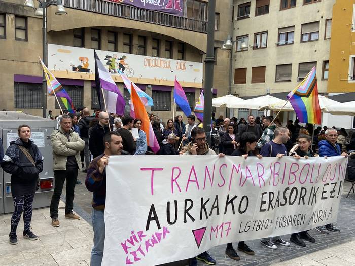 Kuir Eztandak "zuriketa arrosa" salatuko du Durangoko kaleetan