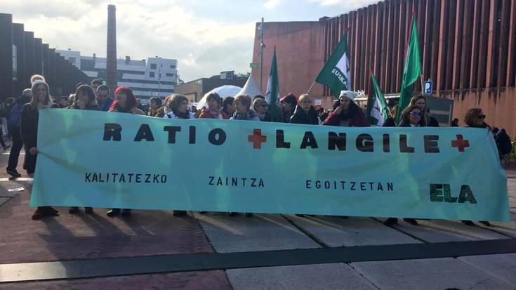 "Lan karga eta erritmo izugarriak dituzte adinduen egoitzetako langileek; askotan, esklabotzaren gertukoak"