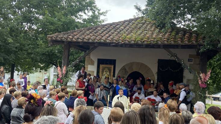 [EGITARAUA]: Erromeria andaluziarra zapatuan, Astolan