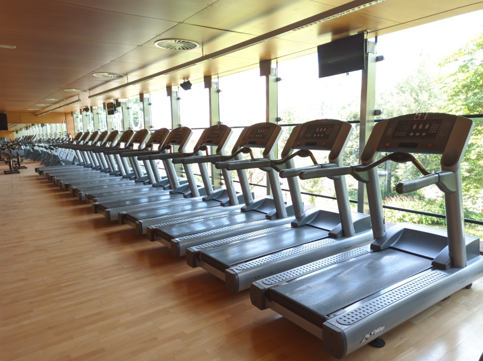 Durangoko fitness gela irekiko dute datorren astelehenean, segurtasun neurri zorrotzekin