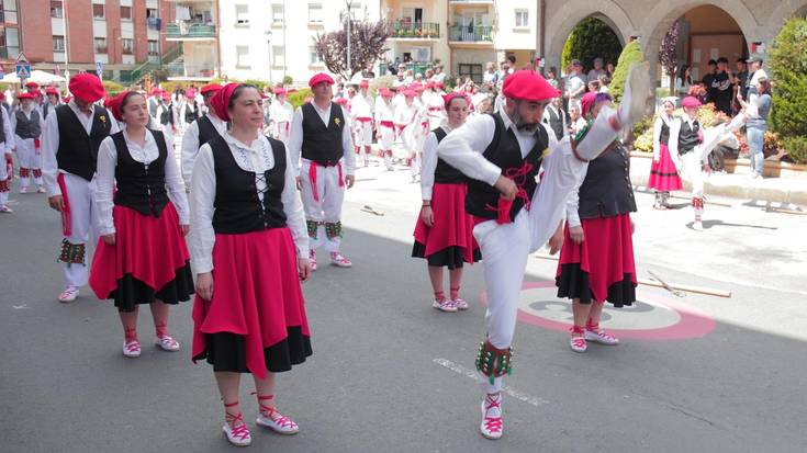 Mallabiak Durangaldeko Ezpatadantzari Eguna hartuko du zapatuan