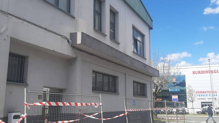 Abadiñoko Murueta kaleko irisgarritasuna hobetzeko lanak hasi dituzte