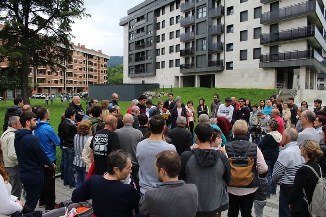 Mikeldiko auzokideek Mikelarra berdegunea inauguratuko dute protesta ekintza legez