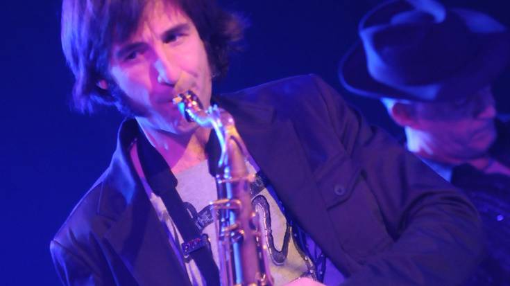 Joe Gonzalez 'Argixe' entzungai, Eleizetan