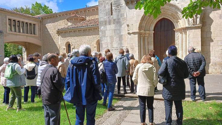 Bretainia eta Normandia inguruak ezagutzeko bidaia Durangaldeko adinekoentzat