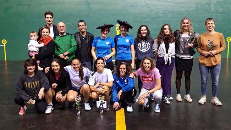 Salamankako eta Burgoseko bikoteak irabazi du emakumeen frontenis txapelketa Mallabian