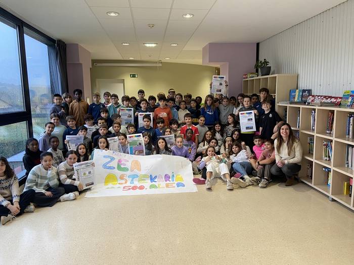 Zelaieta herri eskolako aldizkariaren 500. alea kaleratu dute