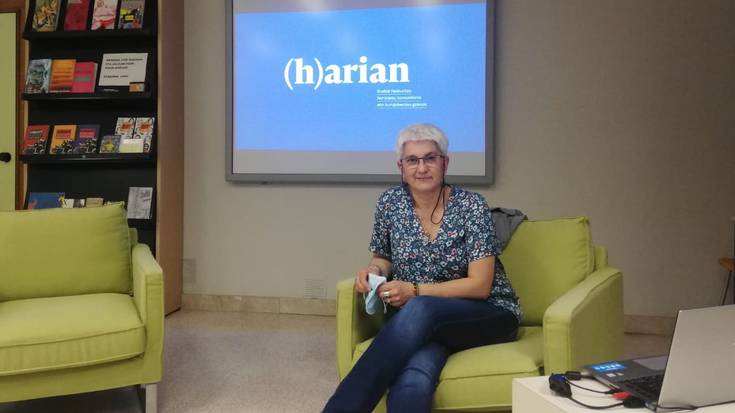 "Honako konstatazio hau egin dugu: gaur egungo hezkuntza sistema agortuta dago"