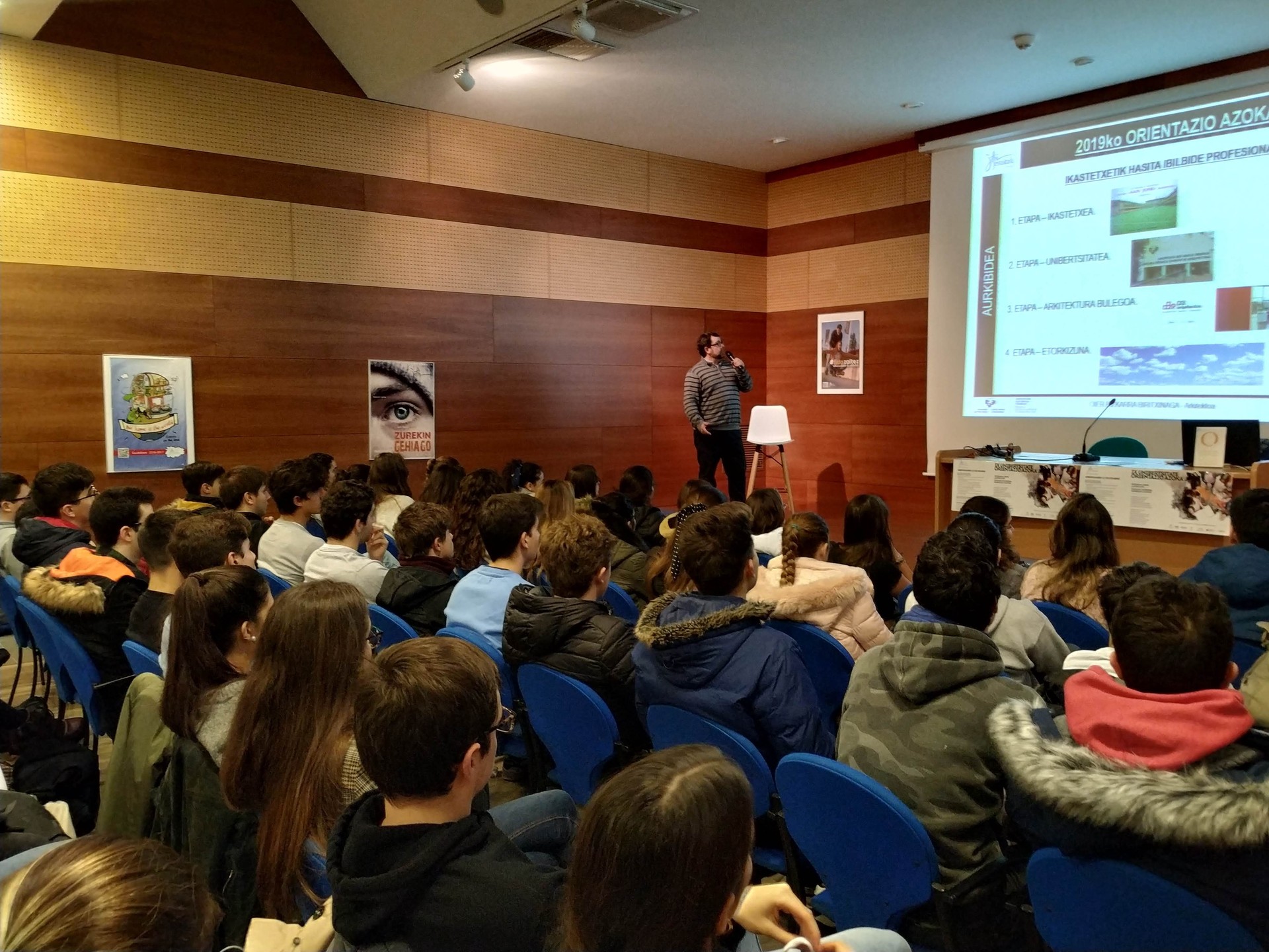 San Jose Jesuitak ikastetxean Orientazio Azoka egingo dute abenduaren 16an eta 17an