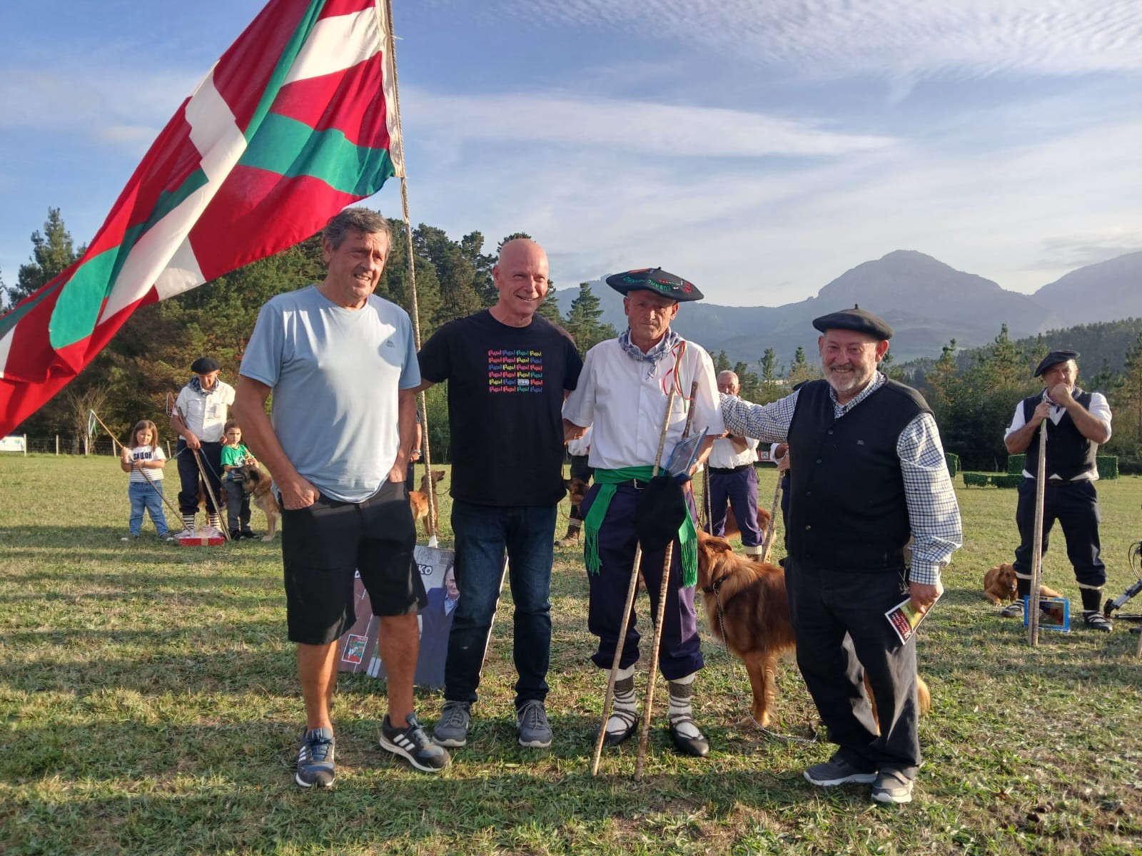 Karlos Ardanza abadiñarrak irabazi du Euskal Herriko ardi-txakurren txapelketa