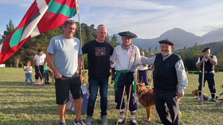 Karlos Ardanza abadiñarrak irabazi du Euskal Herriko ardi-txakurren txapelketa