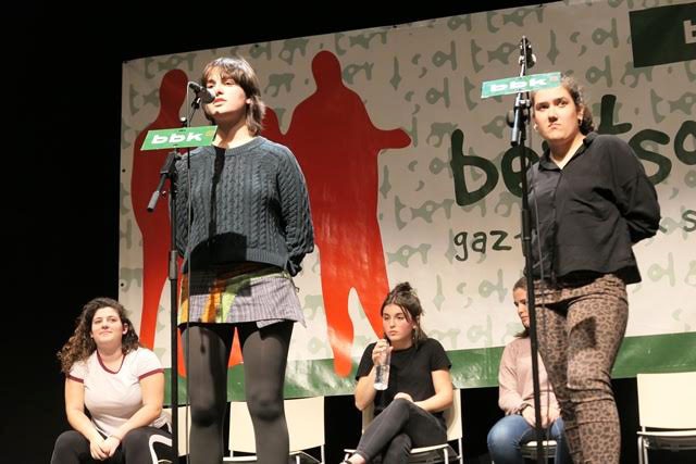 Durangaldeko bertsolari taldeak irabazi du Gazteen XXVII. BBK sariketa