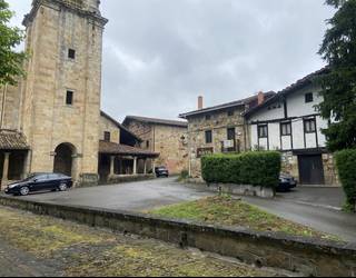 [EGITARAUA]: San Agustin Etxebarriako auzotarrak, jaiak ospatzeko prest