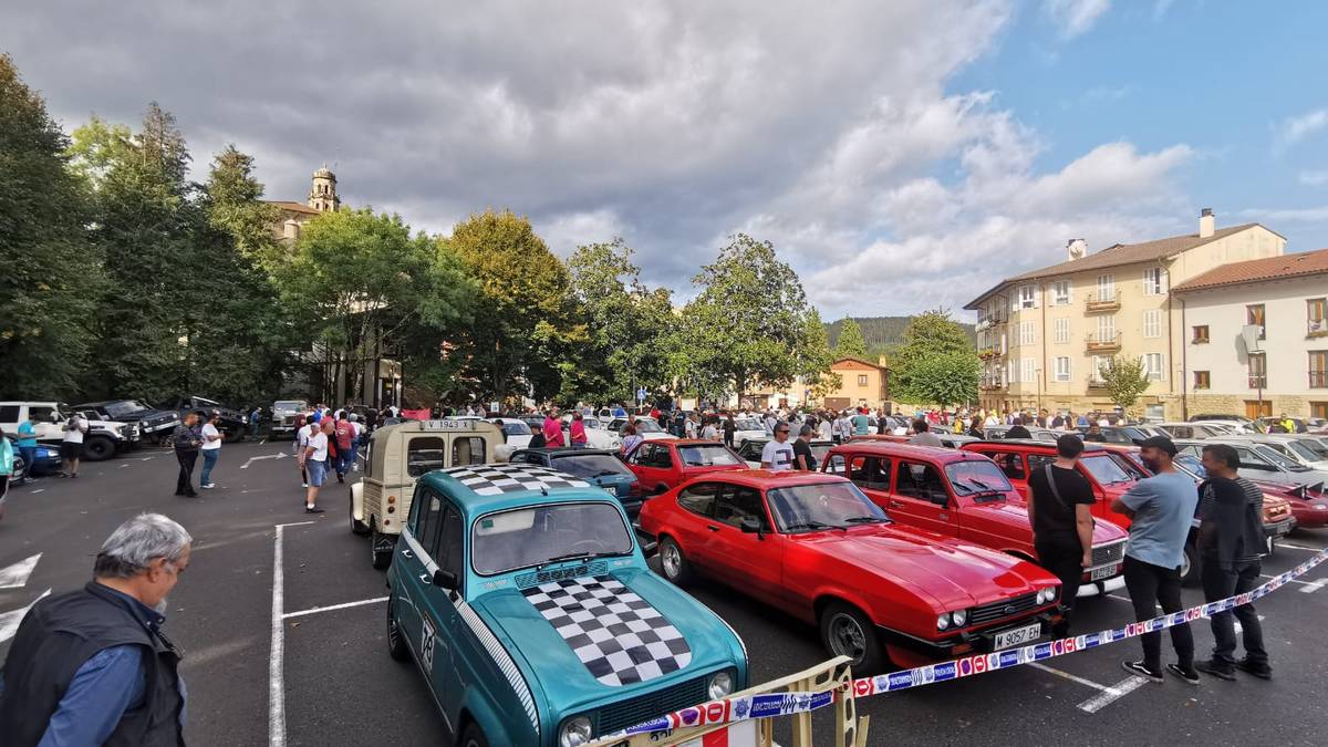 Auto klasikoen topaketa egingo dute zapatuan Elorrion
