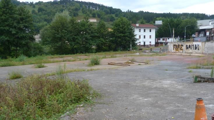 Tantortako bizilagunek auzoa hobetzeko  neurriak eskatu dituzte Zornotzan