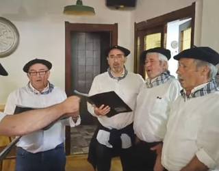 Zornotzako eta Durangoko otxoteek tabernarik taberna girotuko dituzte Zornotzako kaleak